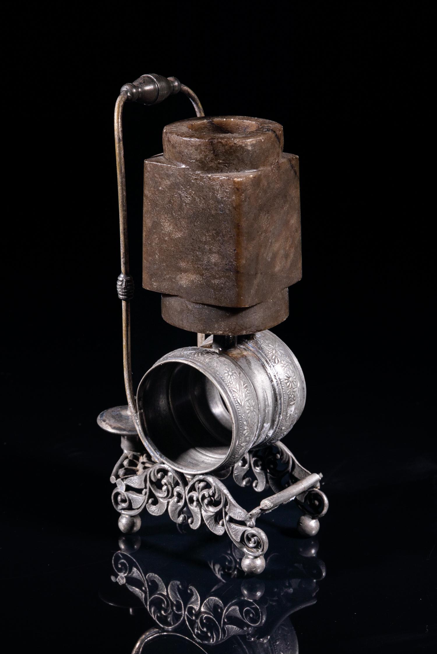 Silver Plated Napkin Ring w/ Chinese Jade (1 of 10)