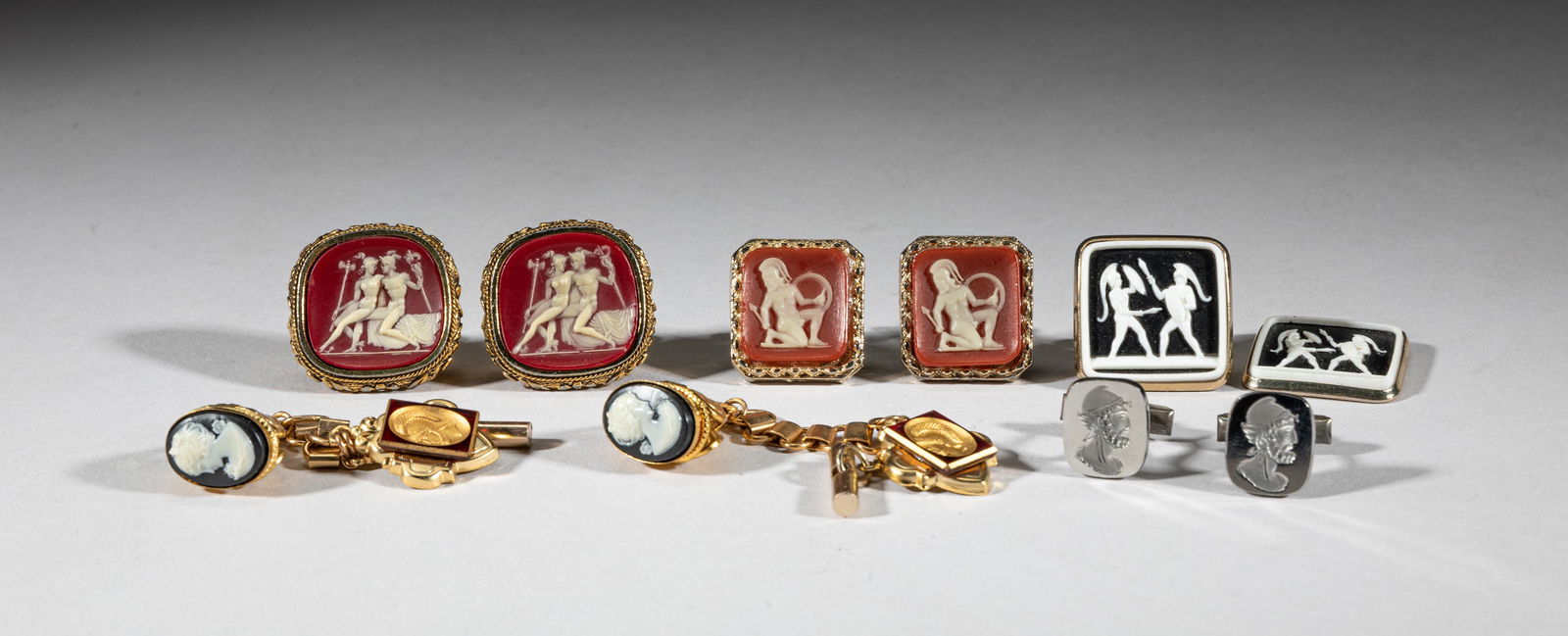 Vintage Cameo Type Cufflinks (1 of 12)