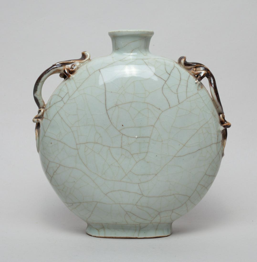 Chinese Porcelain Decor Vase (1 of 10)