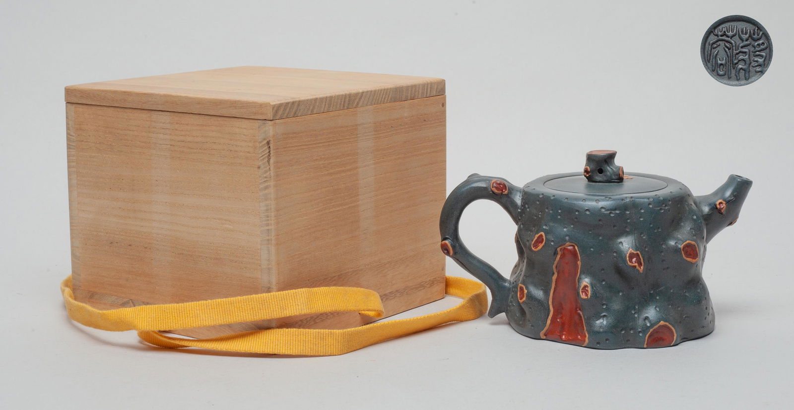 Collectible Chinese Zisha Tea Pot (1 of 8)