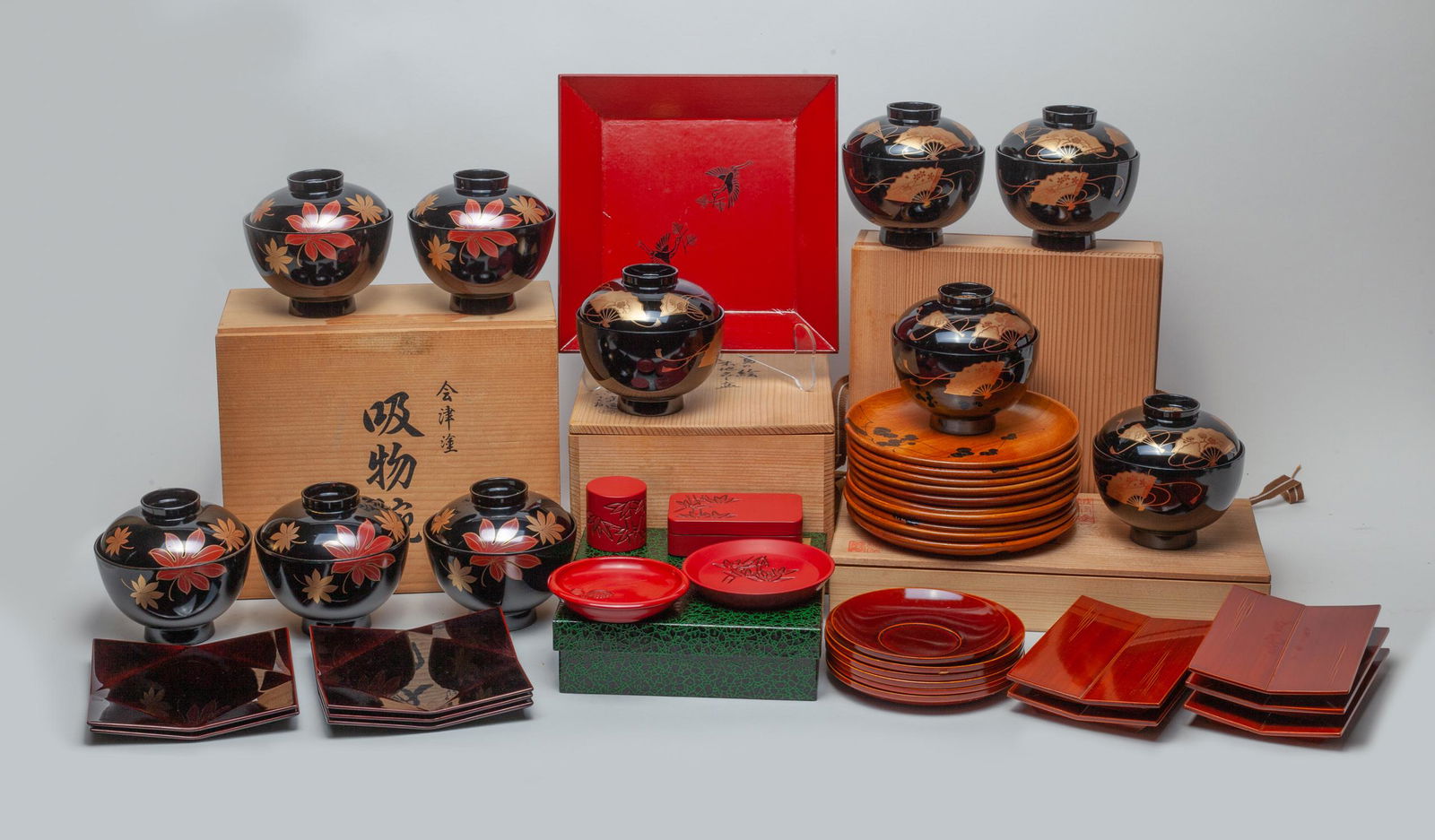 Vintage Japanese Lacquer & Wood Pieces (1 of 9)