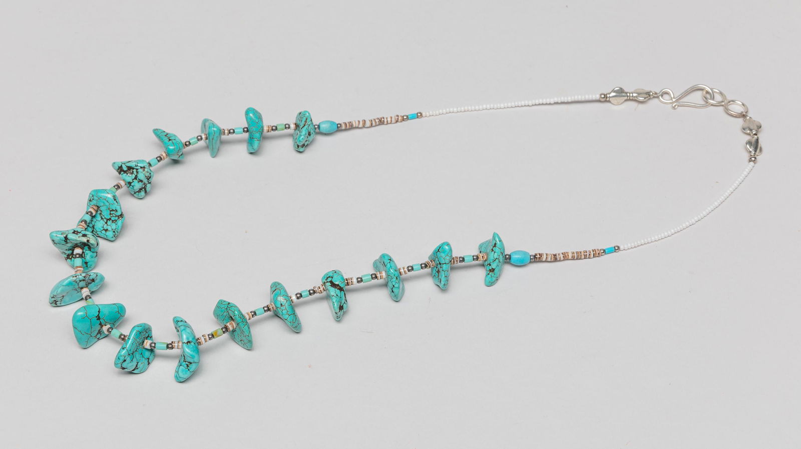Vintage Zuni Turquoise Like Necklace (1 of 9)