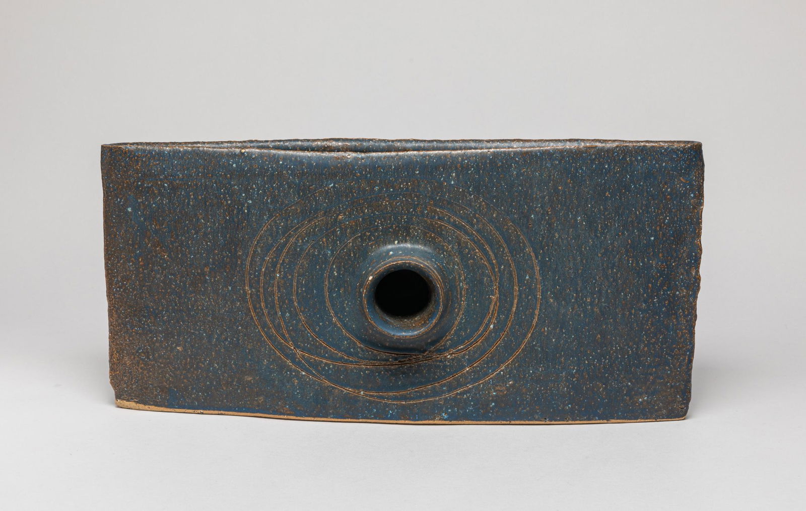 Stoneware Hand Thrown Art Vase (1 of 10)