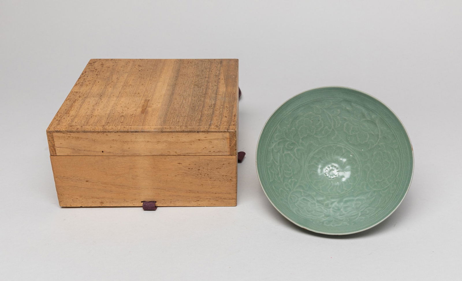 Korean Joseon Type Porcelain Bowl (1 of 11)