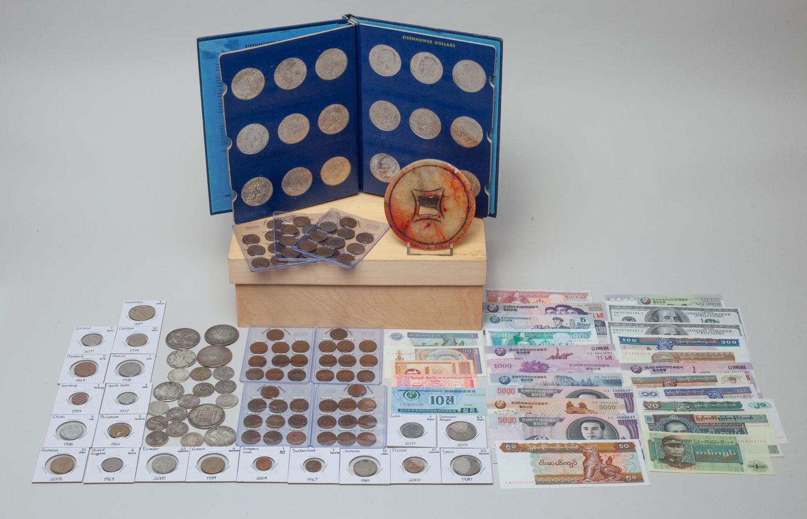 Estate World Coin Sets (1 of 14)