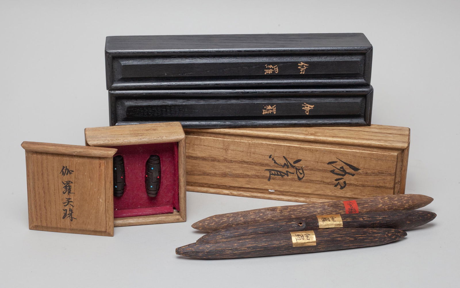 Vintage Chinese Agarwood Pieces (1 of 11)