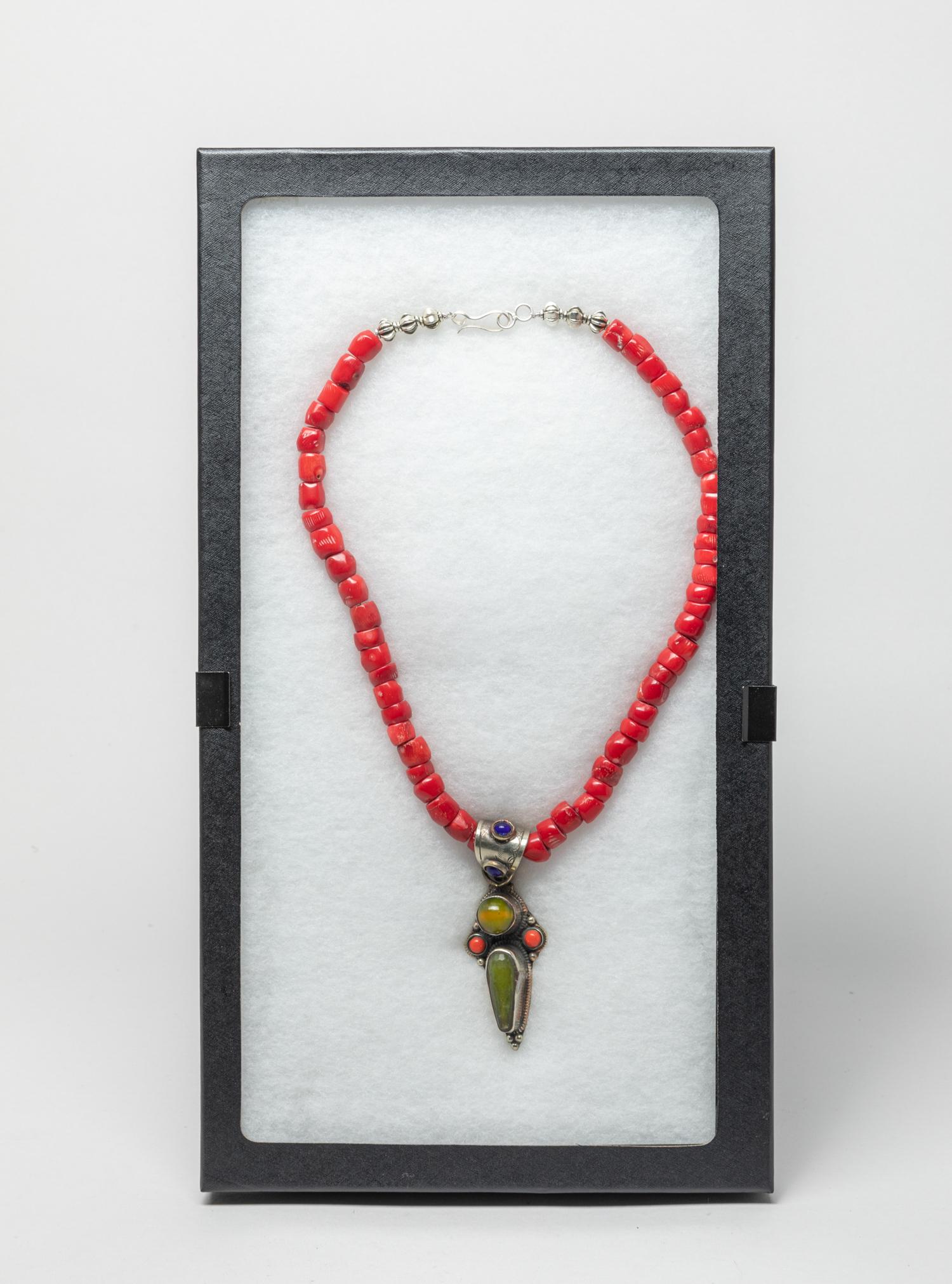 Zuni Silver Necklace (1 of 8)