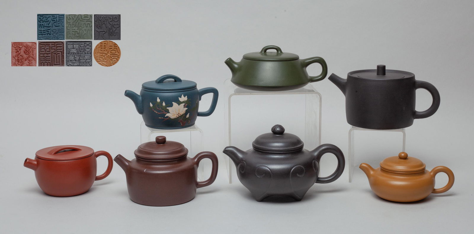 Vintage Chinese Yixing Zisha Tea Pots (1 of 16)