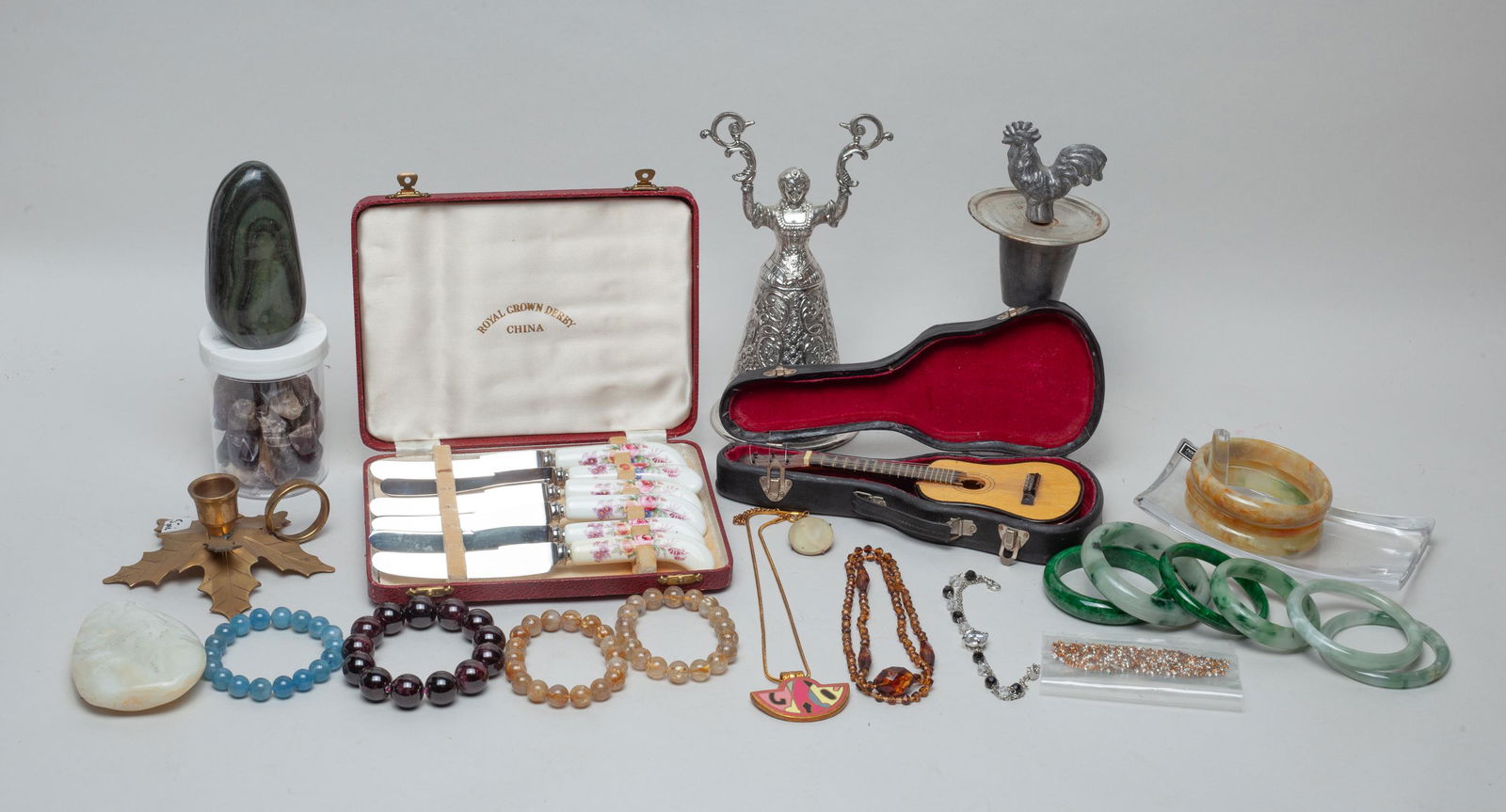 Chinese Bangles, Gemstone & Decors (1 of 11)