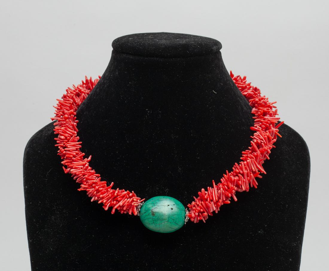 American Indian Type Necklace (1 of 6)