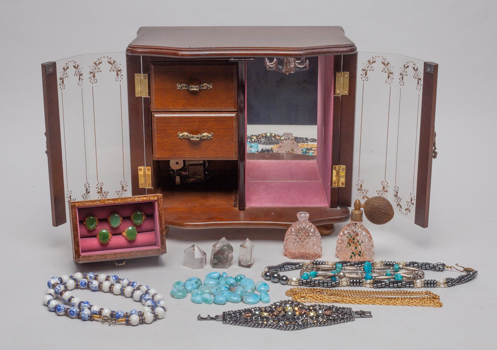 Estate Jewelry Set & Jade Rings (1 of 11)