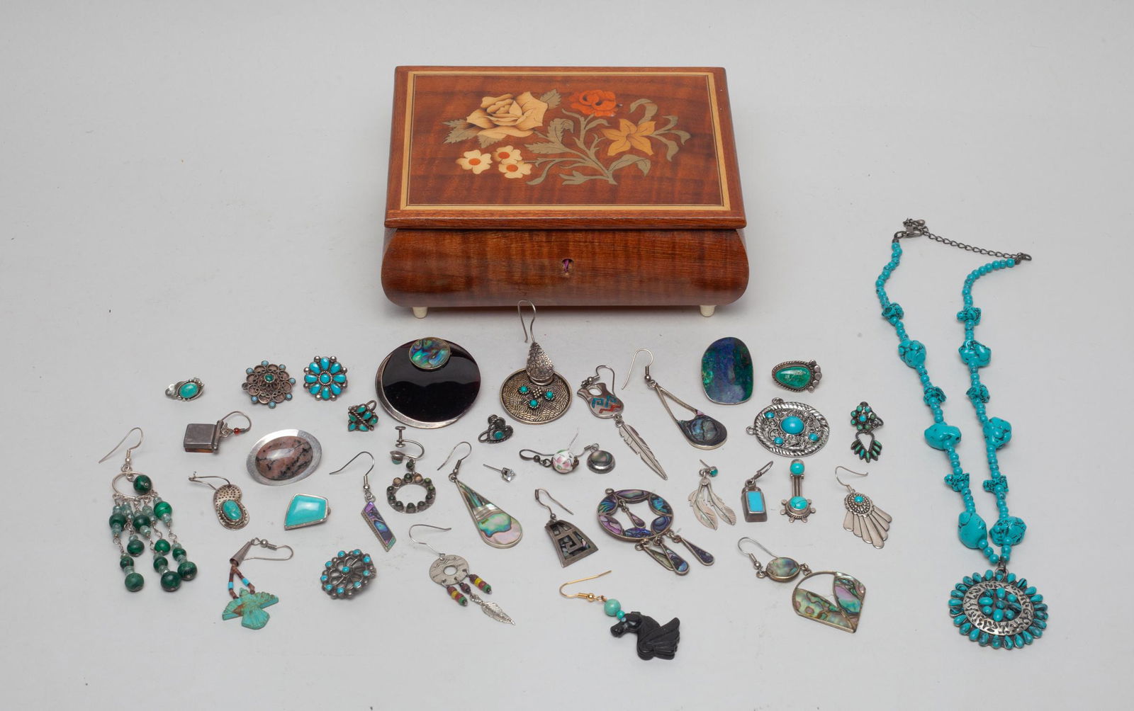 American Indian Type Jewelry, Including Silver (1 of 11)