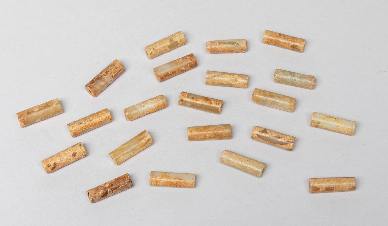 Chinese Jade Beads Set (1 of 7)