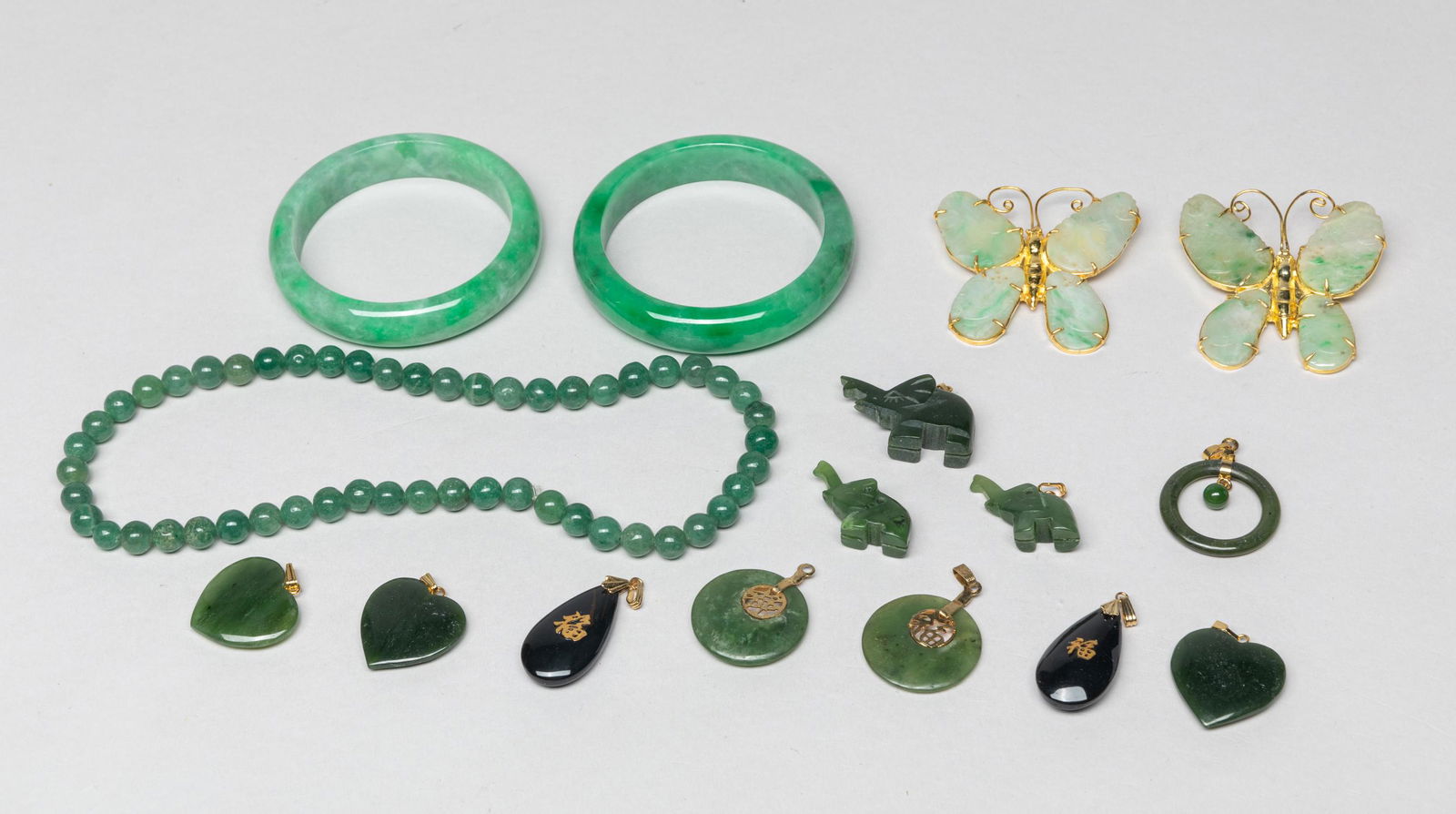 Chinese Jade Silver Brooches & Jade Carvings (1 of 15)