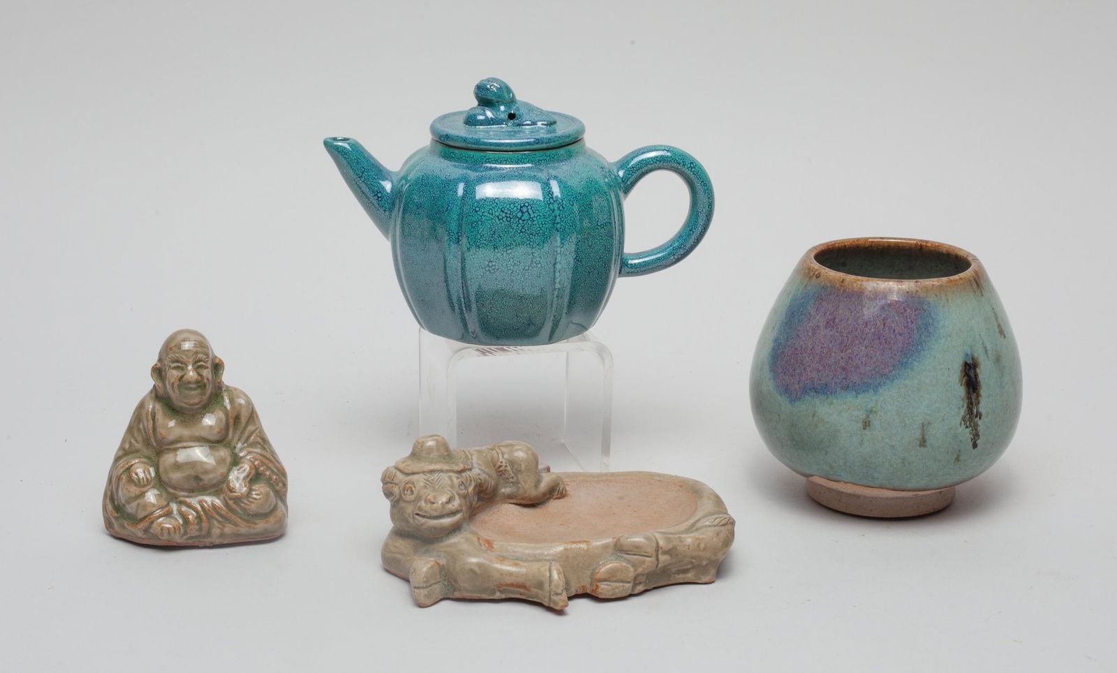 Estate Chinese Porcelain Pieces (1 of 17)