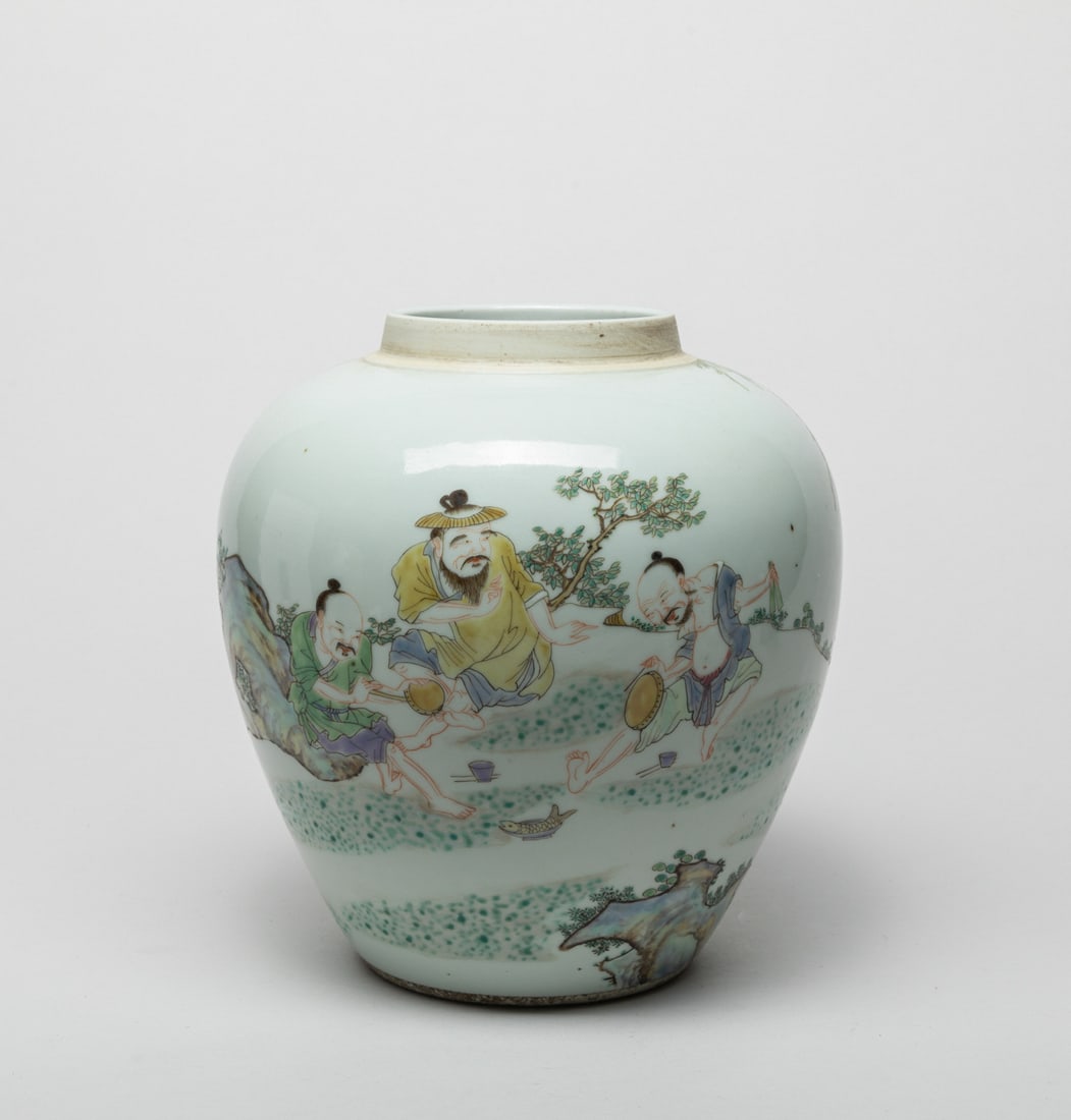 Large Chinese Famille Rose Porcelain Jar (1 of 13)