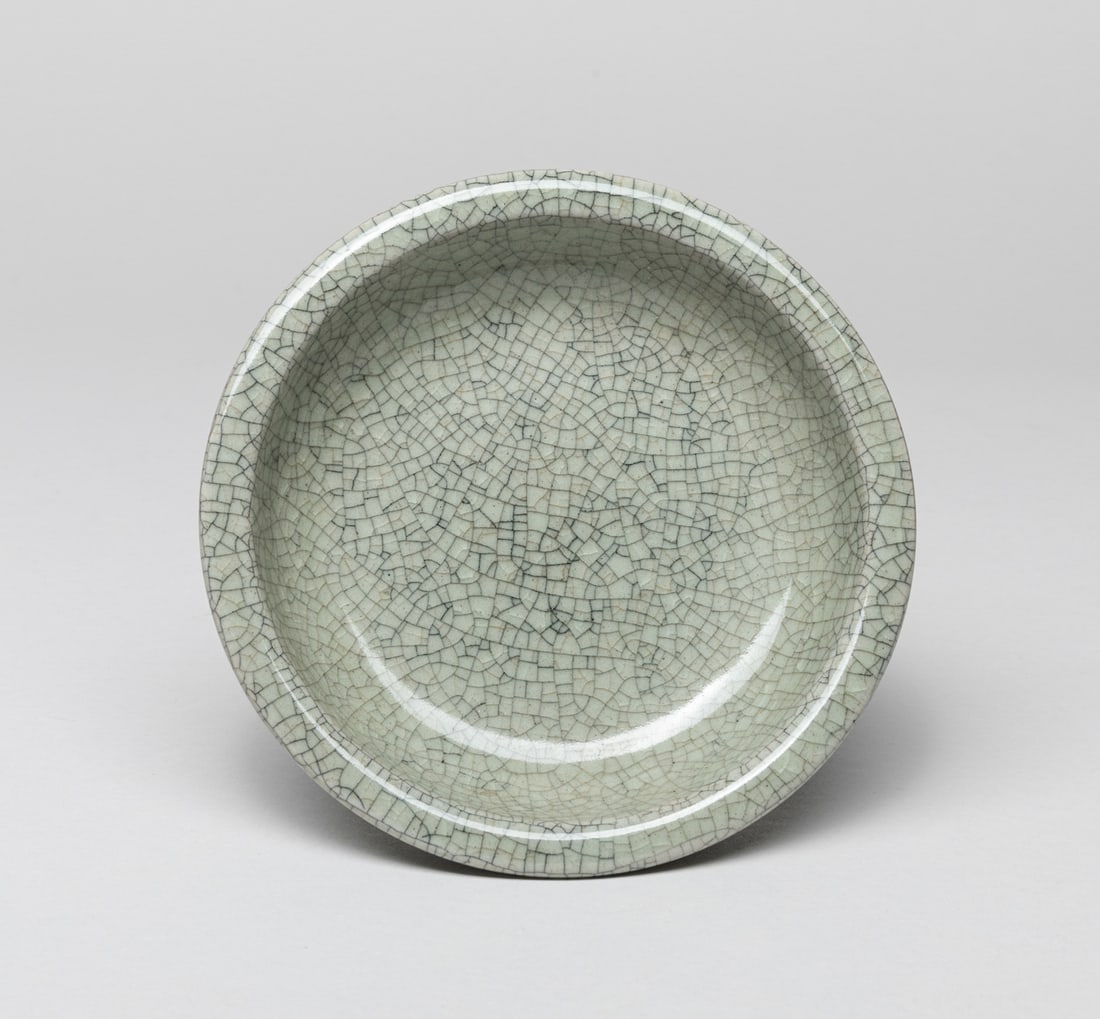 Chinese Ge Type Porcelain Brush Washer (1 of 9)