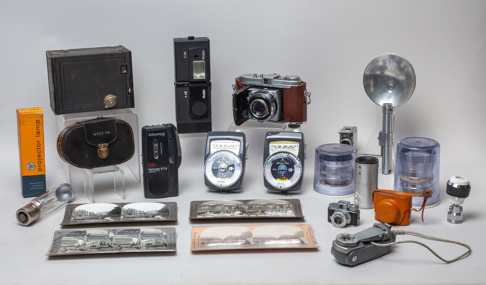 Estate Vintage Camera & Supplies (1 of 20)