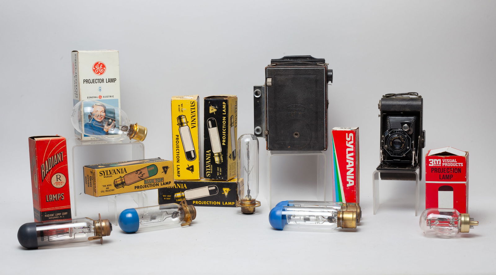 Estate Vintage Camera & Supplies (1 of 14)