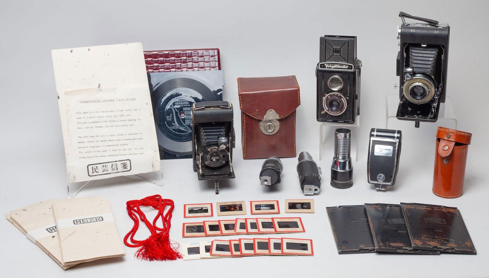 Estate Vintage Camera & Supplies (1 of 8)