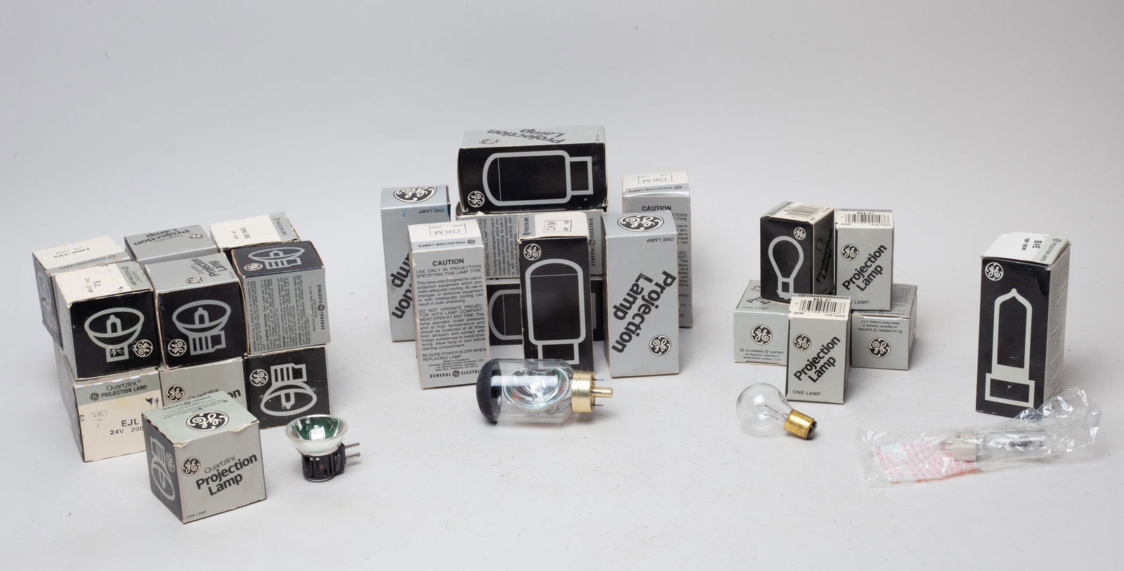 Estate Vintage Camera Supplies (1 of 6)