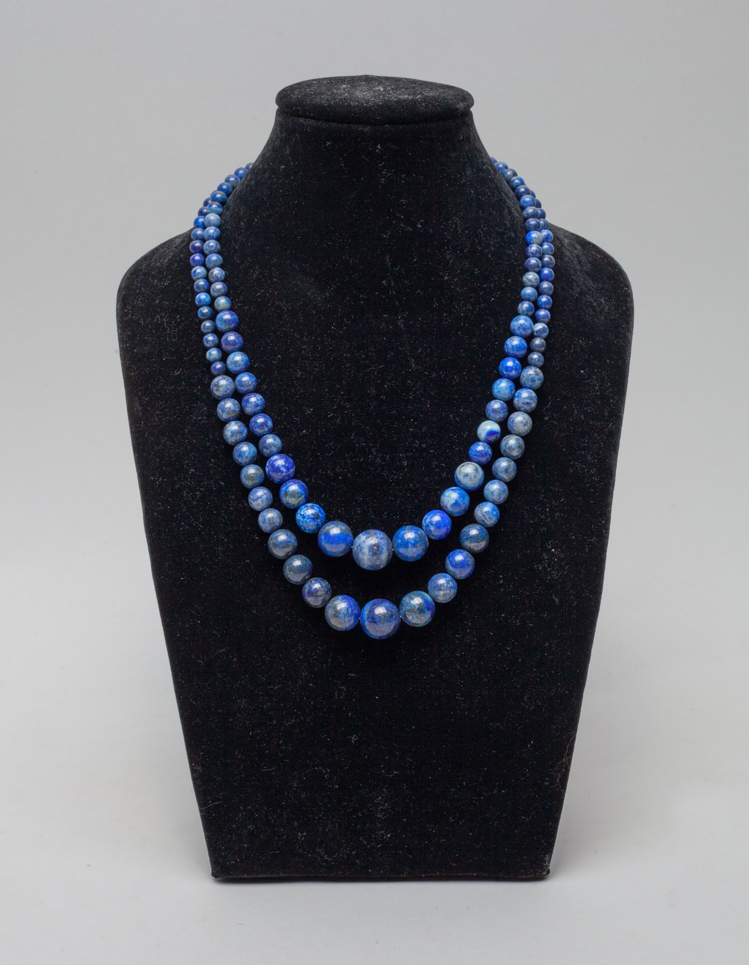 West  Asian Lapis Necklace (1 of 9)