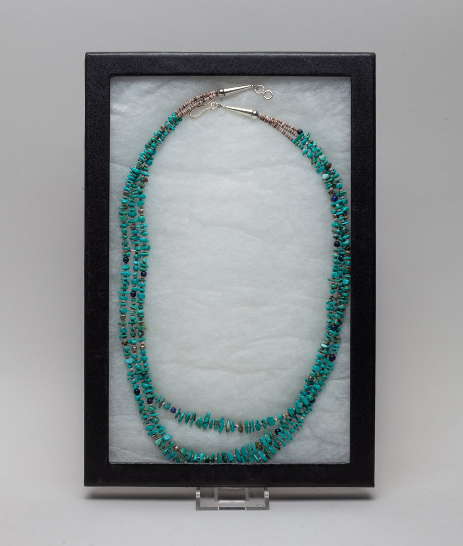 Collectible Zuni Turquoise Like Necklace (1 of 8)