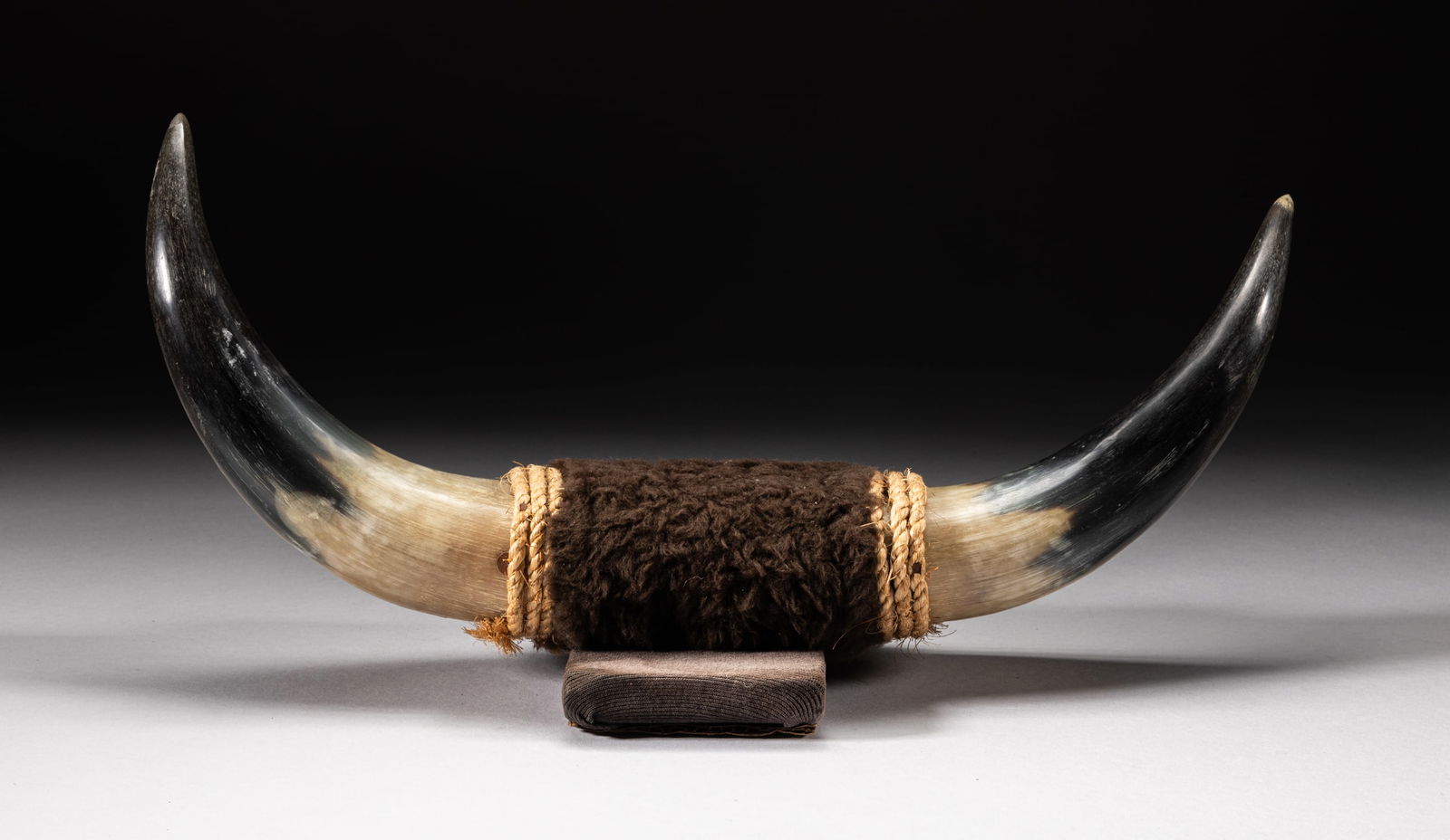 Continental Wall Hanging Decor (1 of 7)