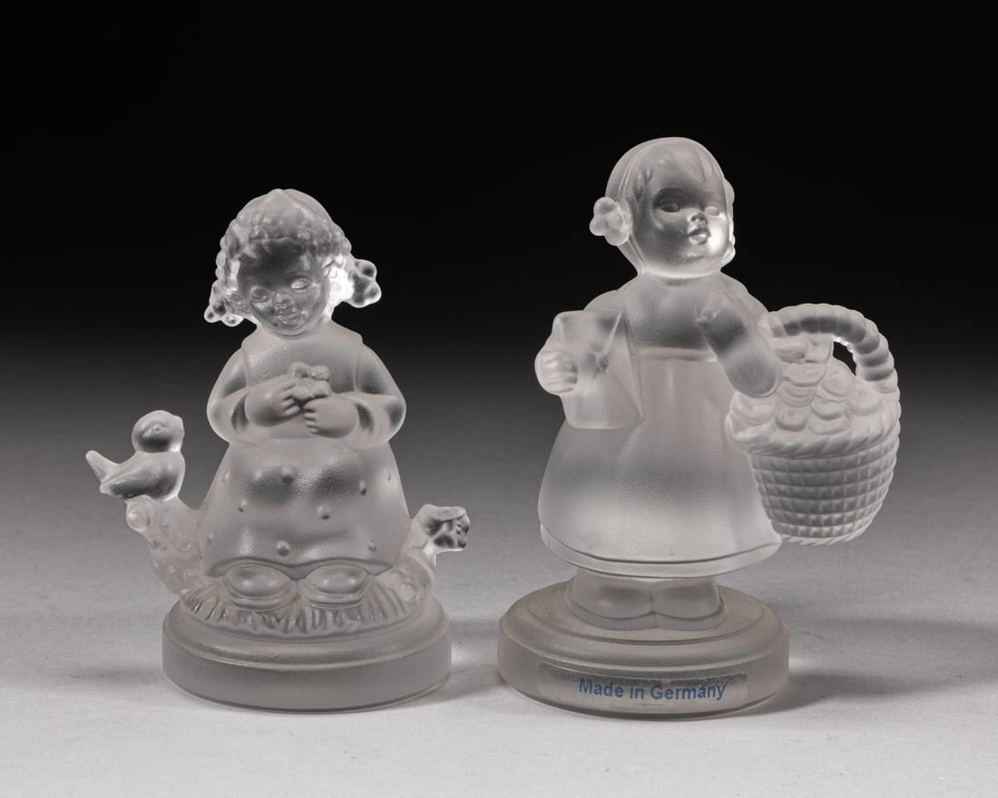 Goebel Crystal Collections: Two Goebel 24% lead crystal table sculptures. Approx. 3.4-2.4-1.8 inch (larger).