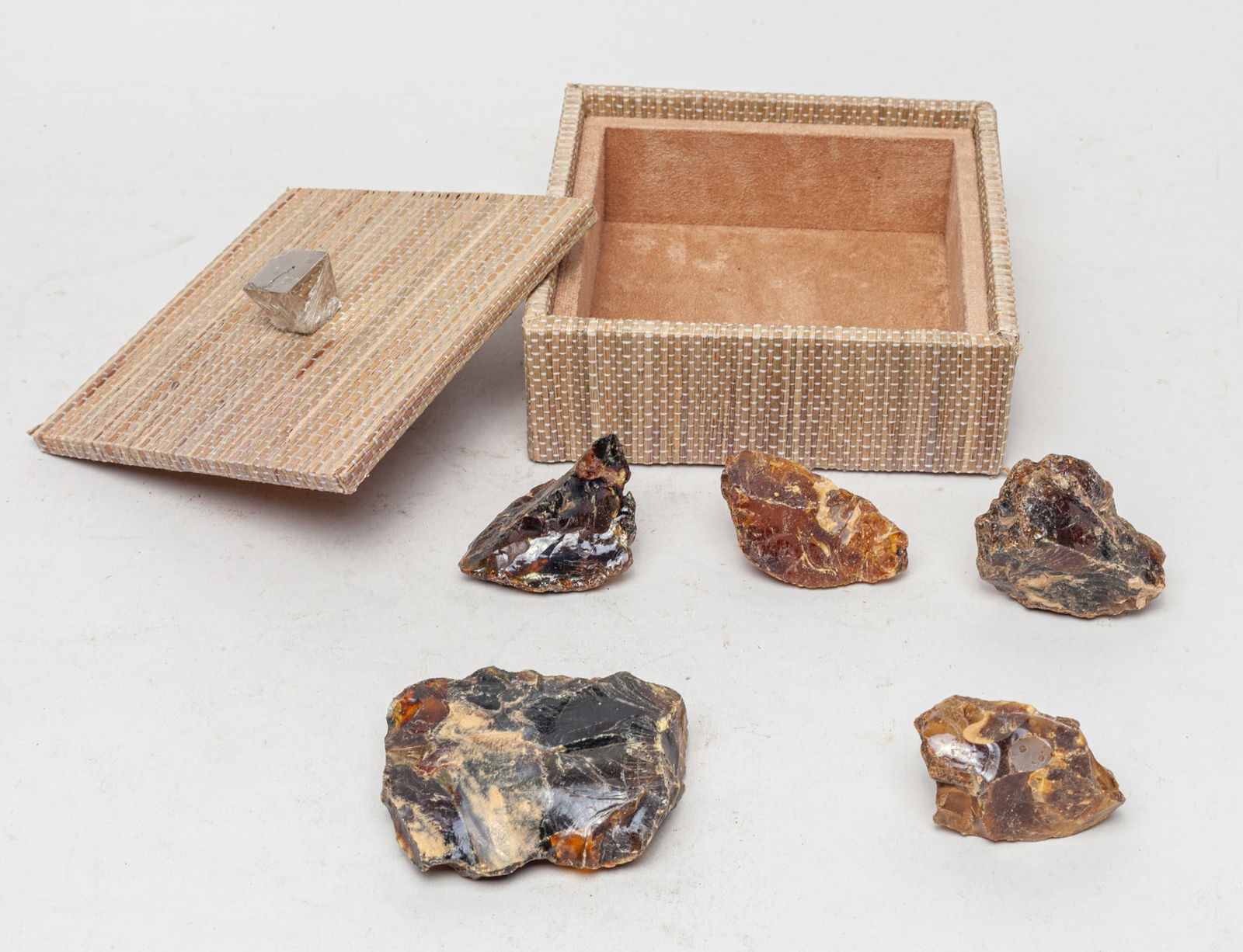 Large Box of Nature Amber Nuggets (1 of 7)