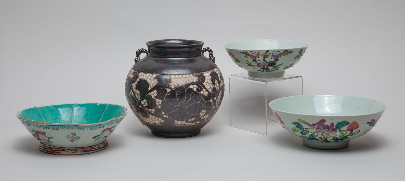 Chinese Export Porcelain Wares (1 of 19)