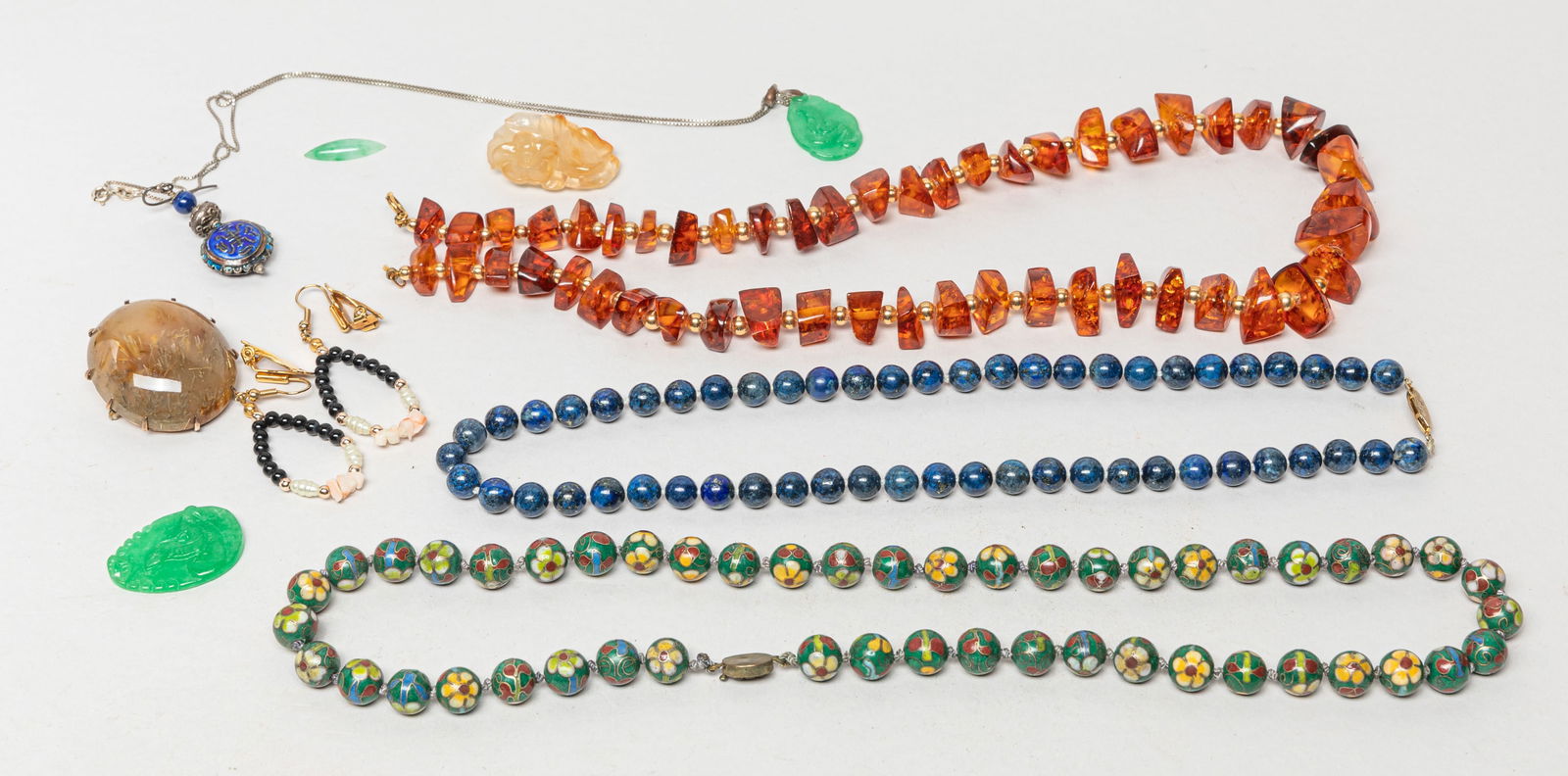 Vintage Chinese Amber, Agate & Jewelry (1 of 12)