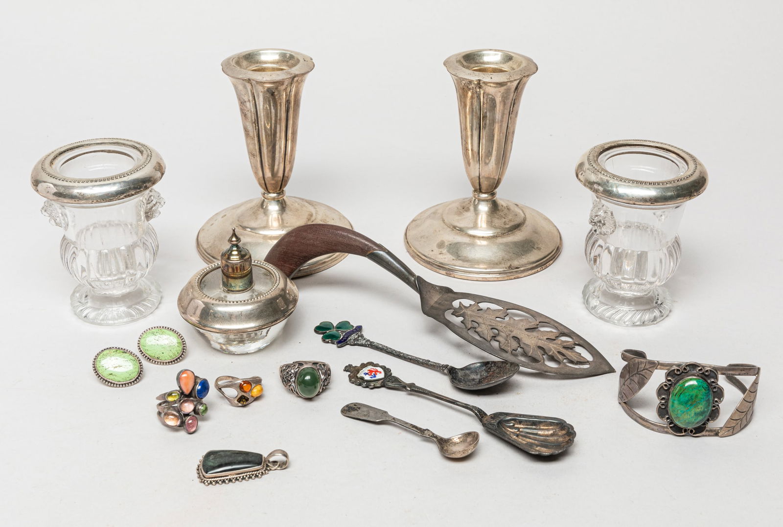 Vintage Silver Jewelry & Candlestick Holders: Including candlestick holders, tableware pieces, rings and earrings, some pieces marked STERLING or 925. Approx. 1330 gram (total weight including glass & stone).
