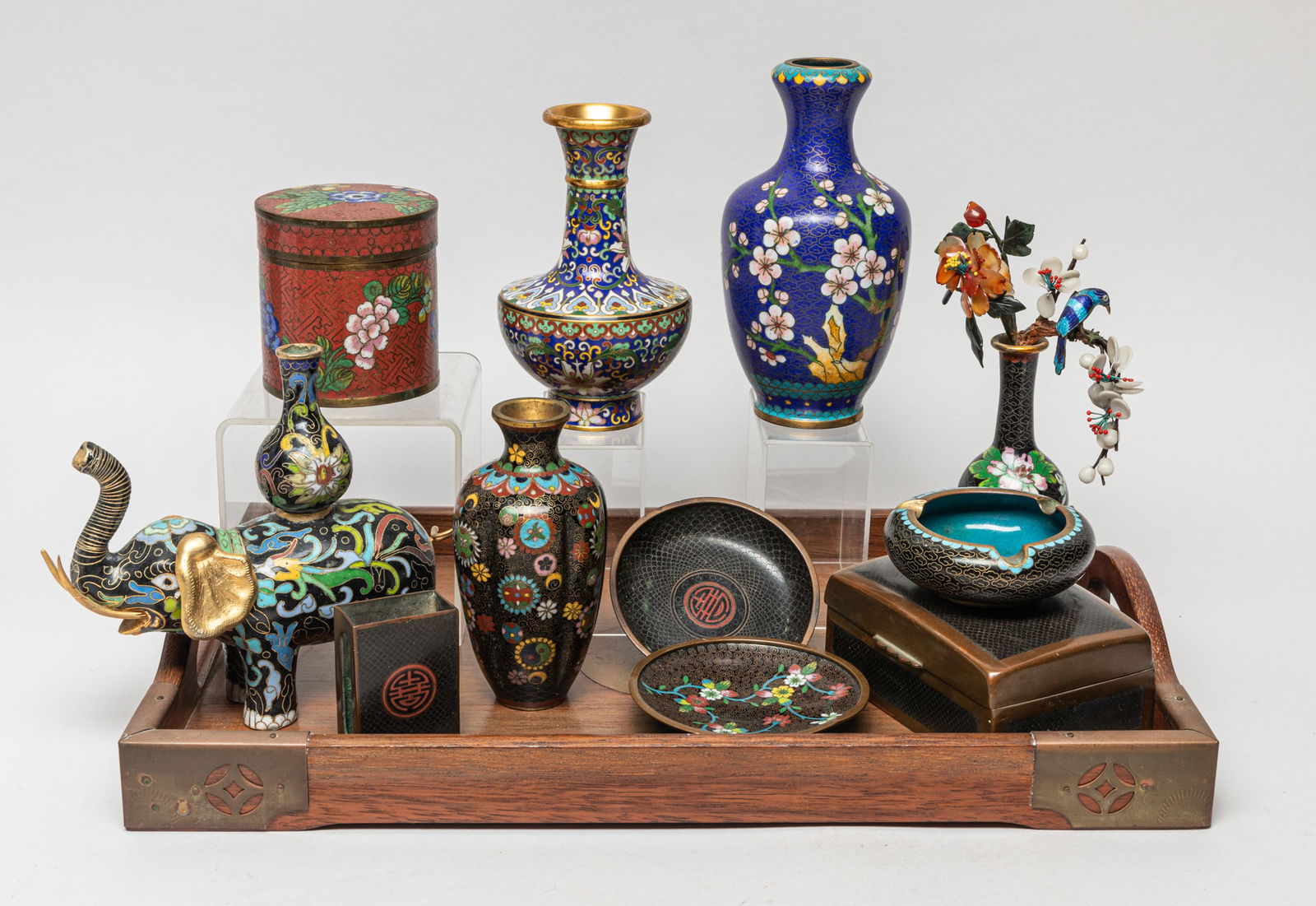 Set Chinese Export Cloisonne Pieces (1 of 15)