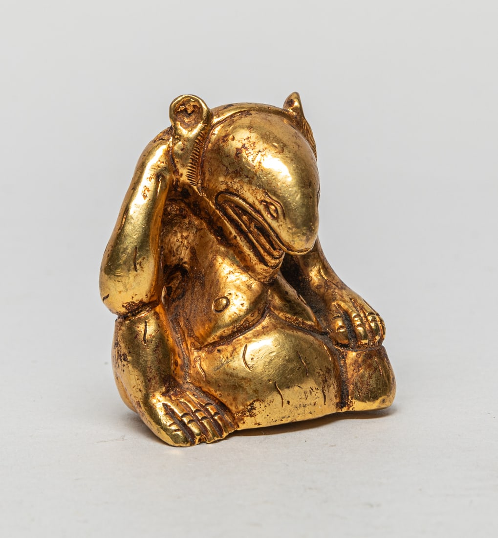 Chinese Gilt Bronze Paper Weight (1 of 10)