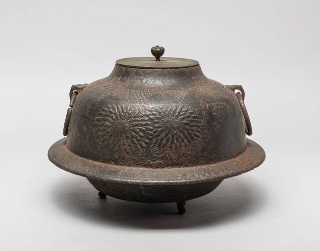 Antique Japanese Cast Iron Large Pot