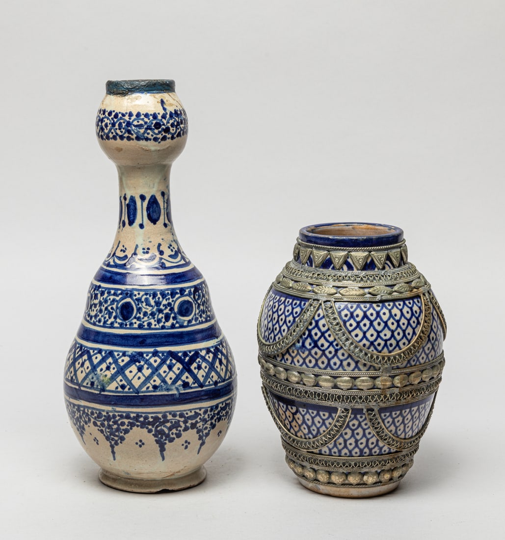 Two Asian Blue & White Porcelain Vases (1 of 9)