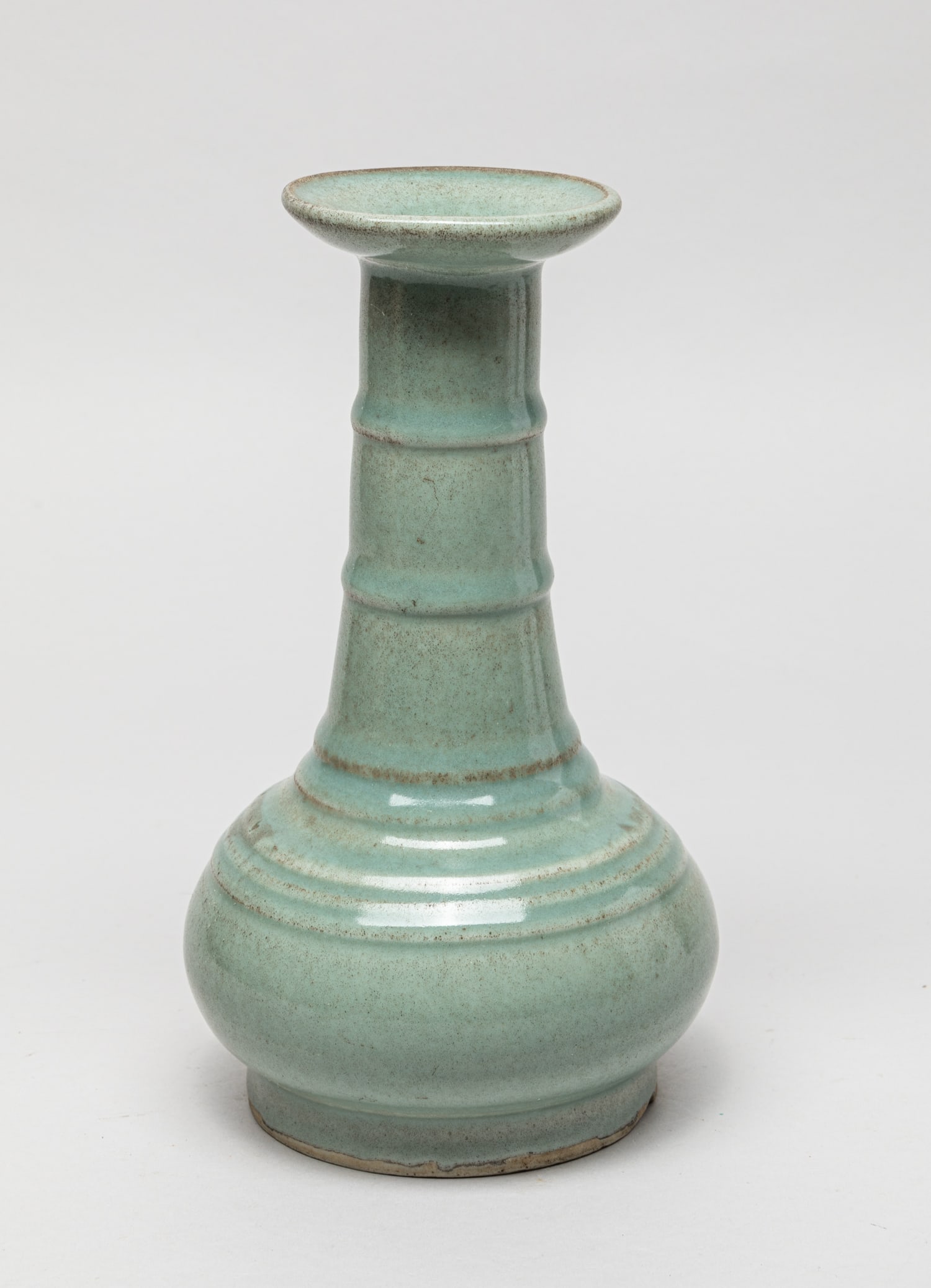 Chinese Shipwreck Porcelain Vase (1 of 9)