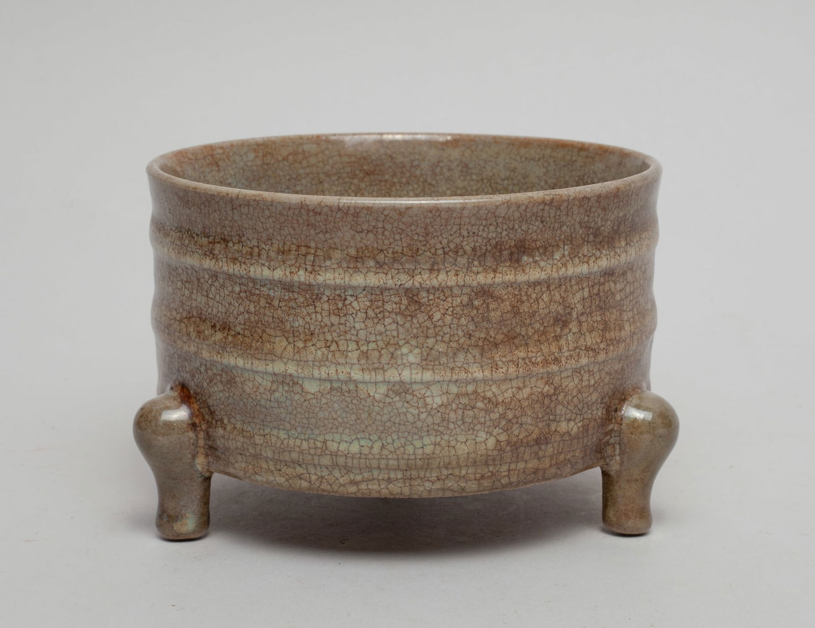 Chinese Ge Type Porcelain Censer (1 of 12)