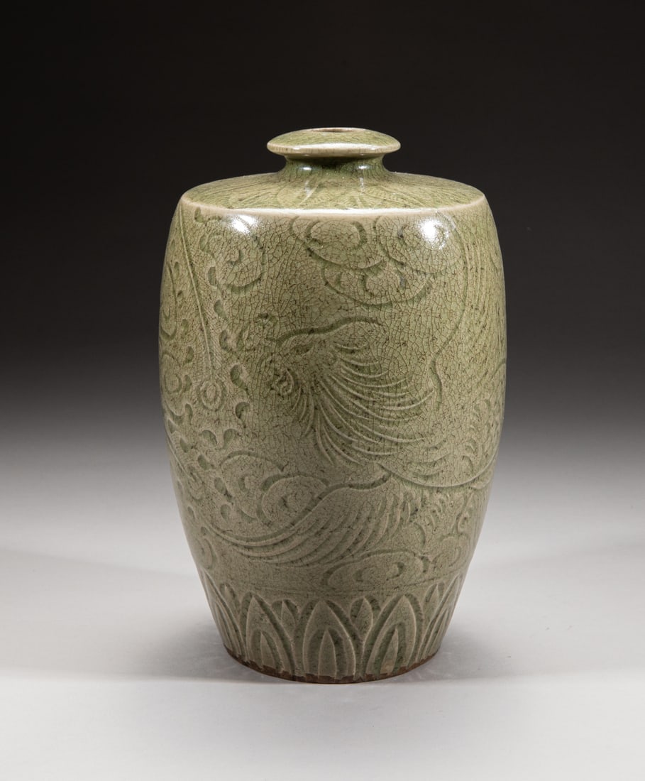 Chinese Yaochou Porcelain Vase (1 of 13)