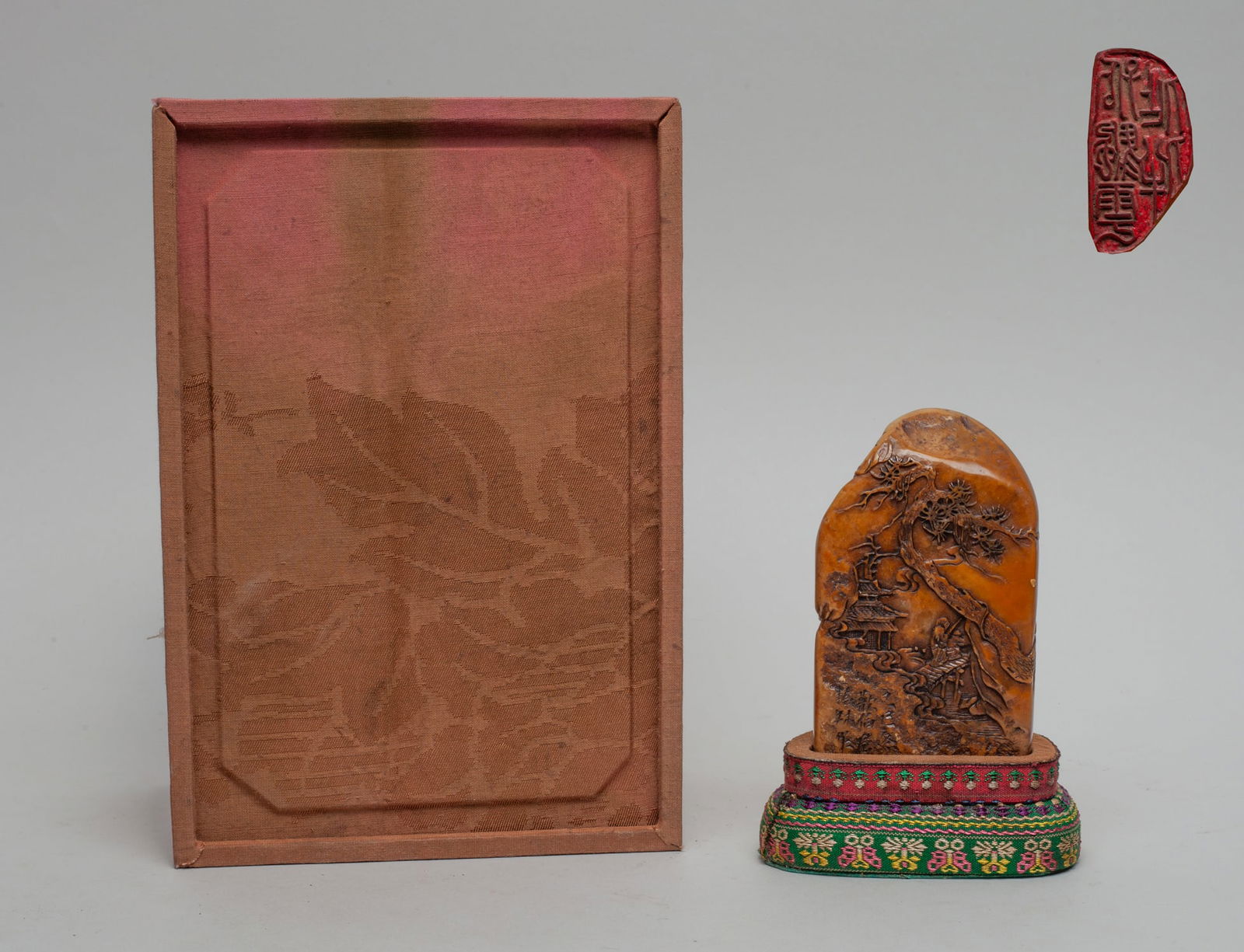 Chinese Shoushan Stone Seal (1 of 12)