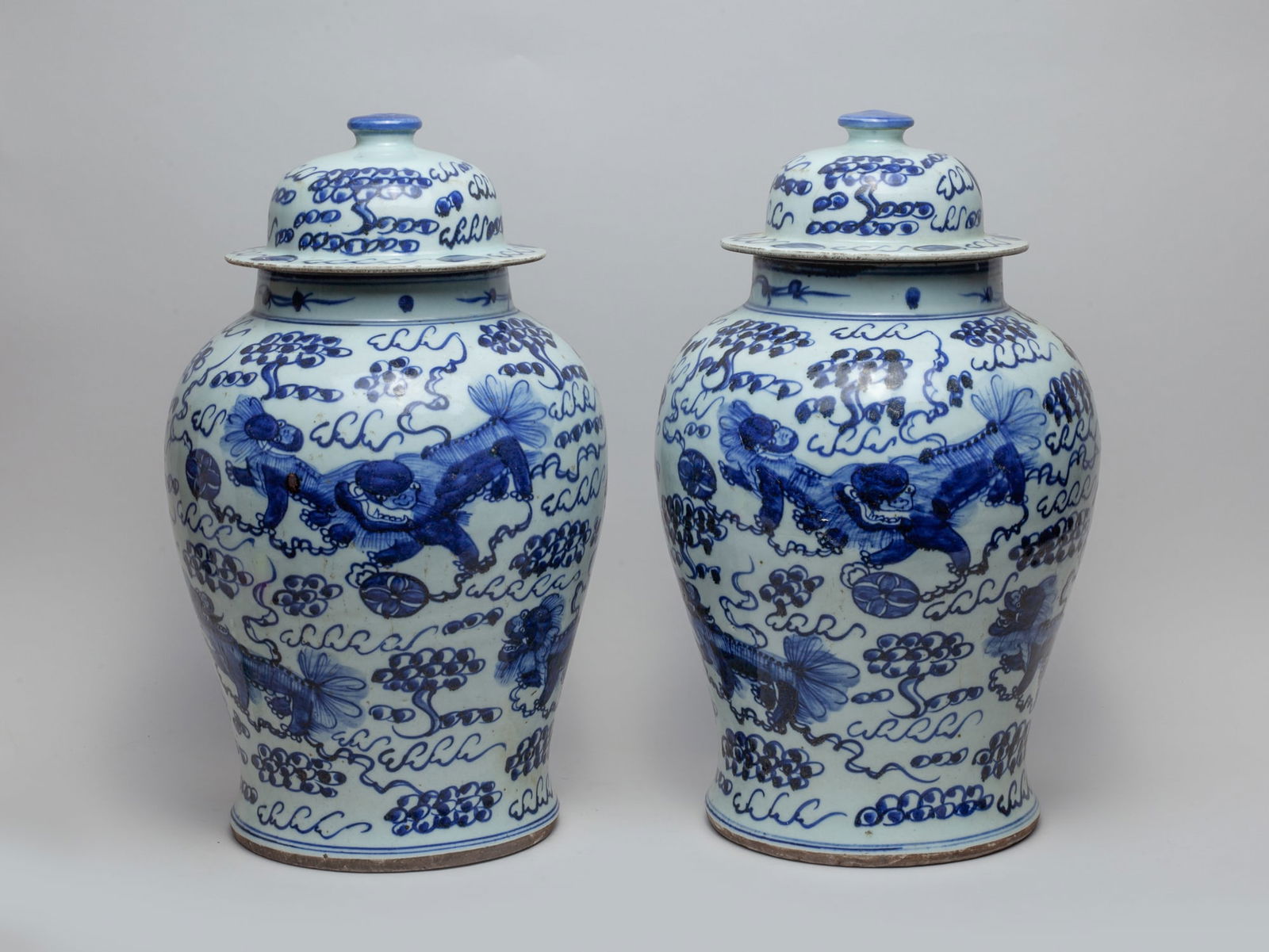 Pair Large Chinese Porcelain Jars (1 of 14)