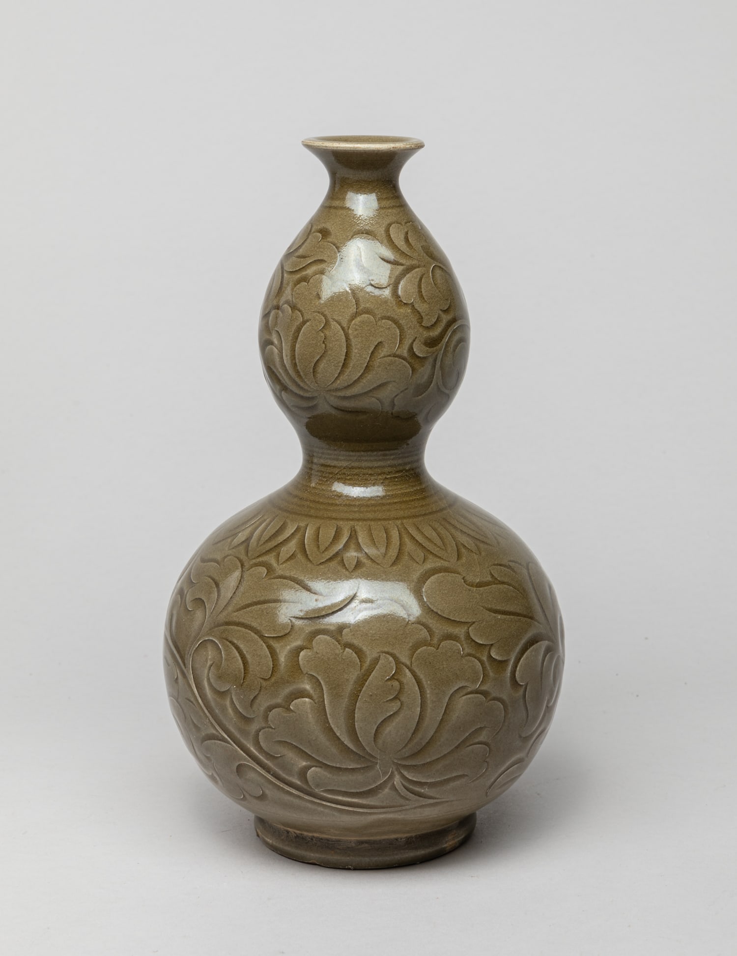 Chinese Yaochou Ware Porcelain Gourd Vase (1 of 11)