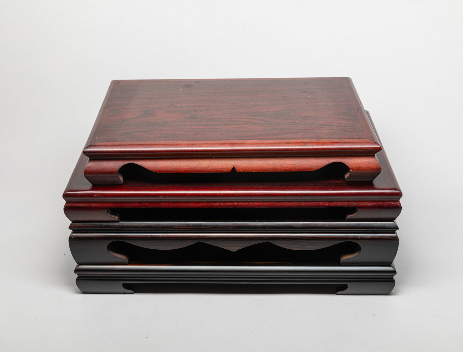 Set Chinese Wood Stands (1 of 8)