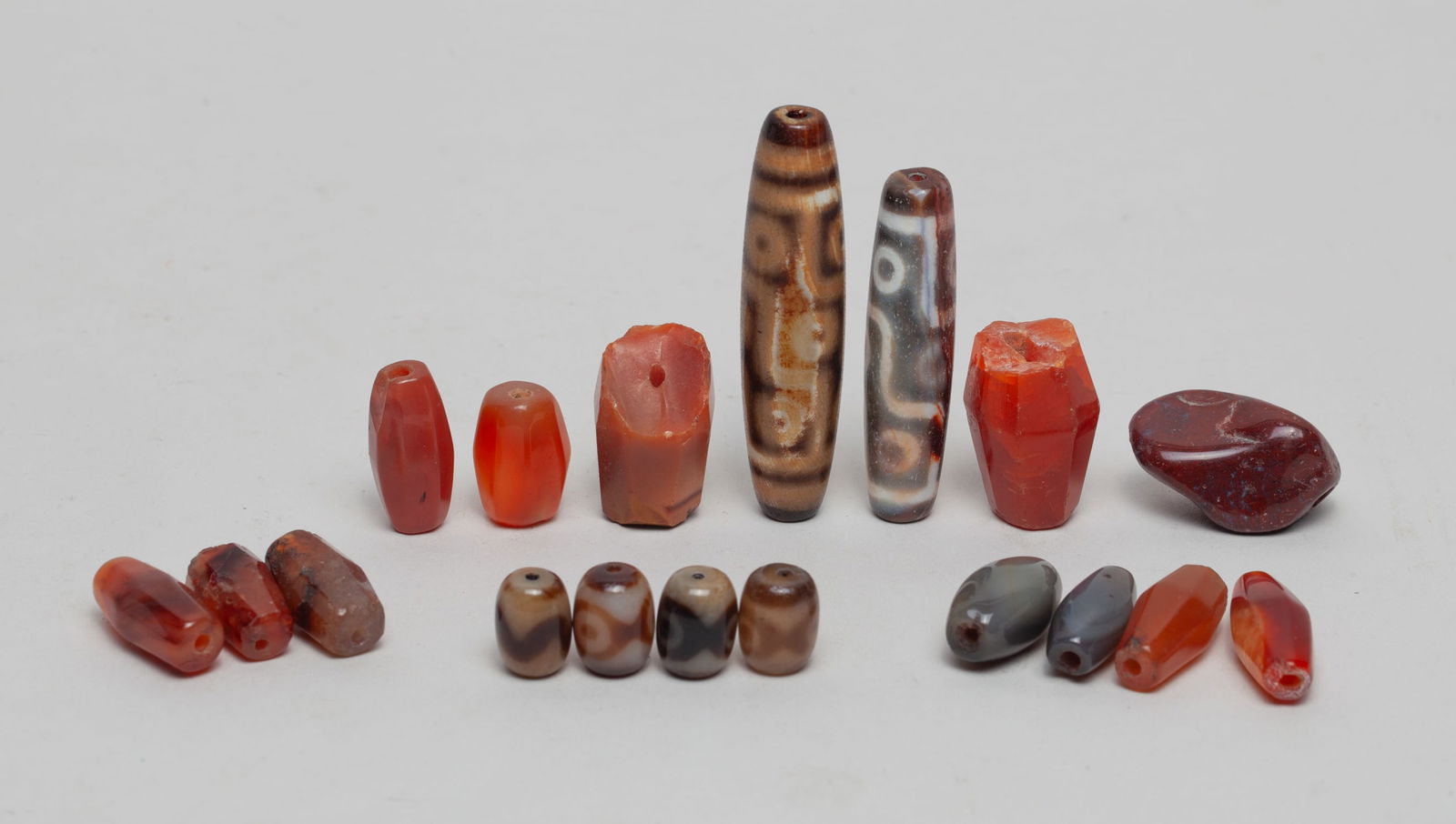 Collectible Chinese/ Tibetan Dzi, Agate Beads (1 of 14)