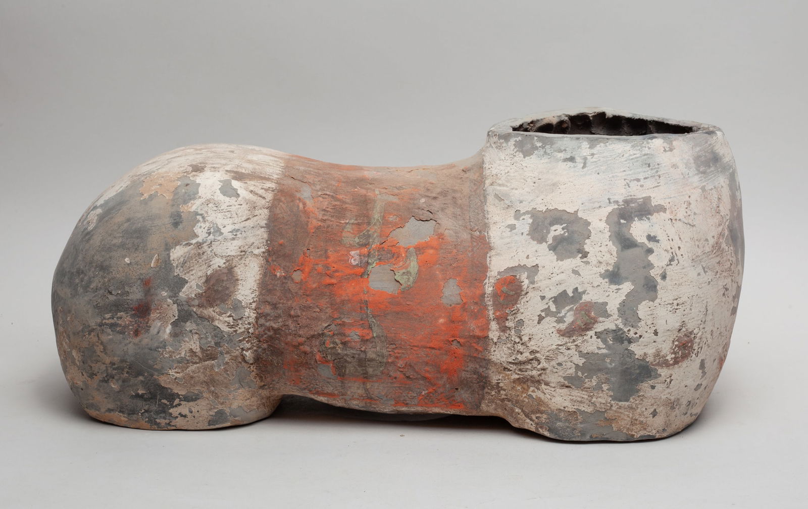 Large Chinese Han Type Pottery (1 of 9)