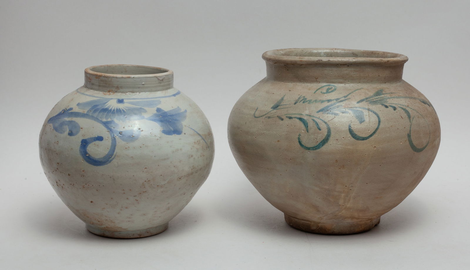 Two Korean Blue & White Porcelain Jars (1 of 10)