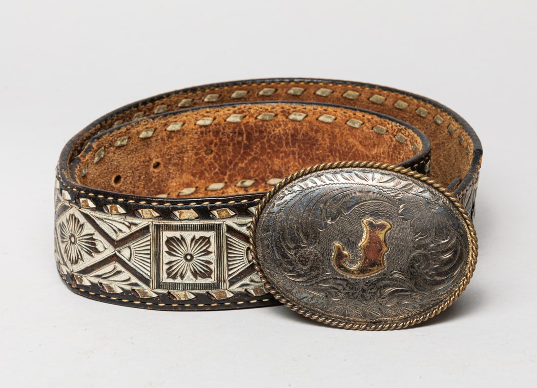 Vintage Native American Type Belt (1 of 10)