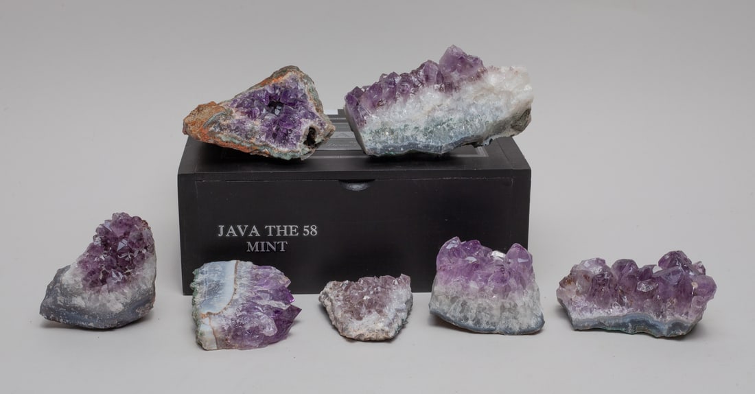 Box of Fine Amethyst Stones (1 of 12)