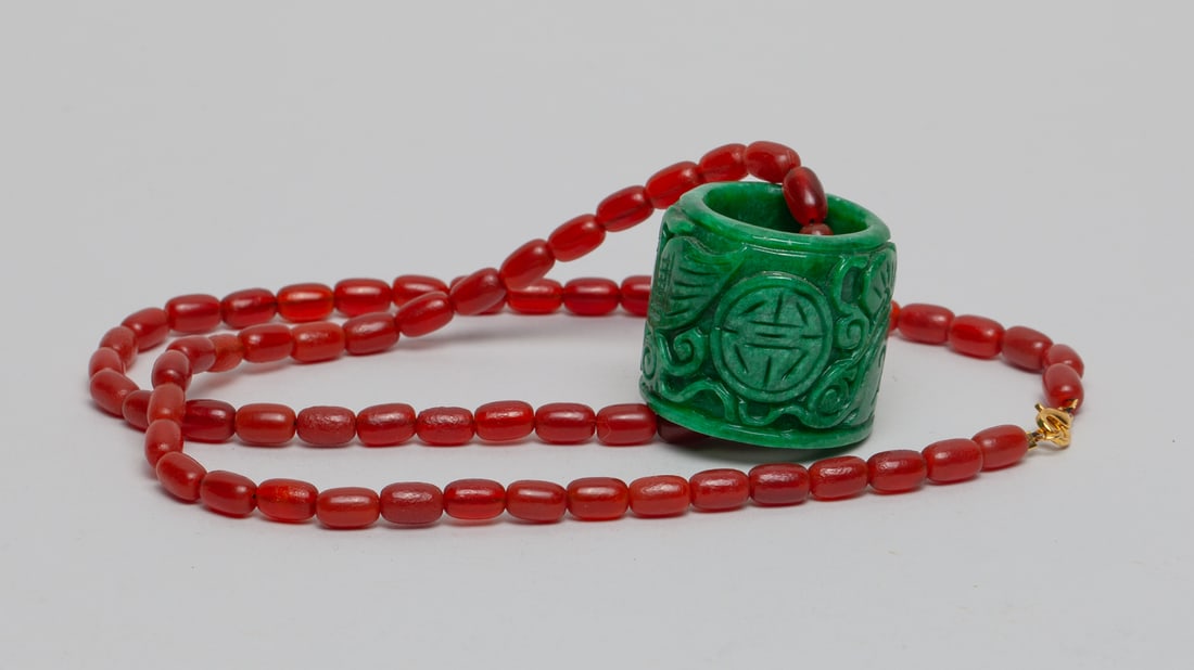 Chinese Export Thumb Ring Necklace (1 of 11)